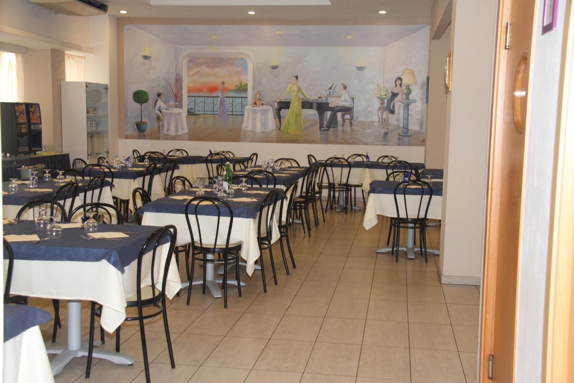 Hotel Clipper Cattolica Extérieur photo