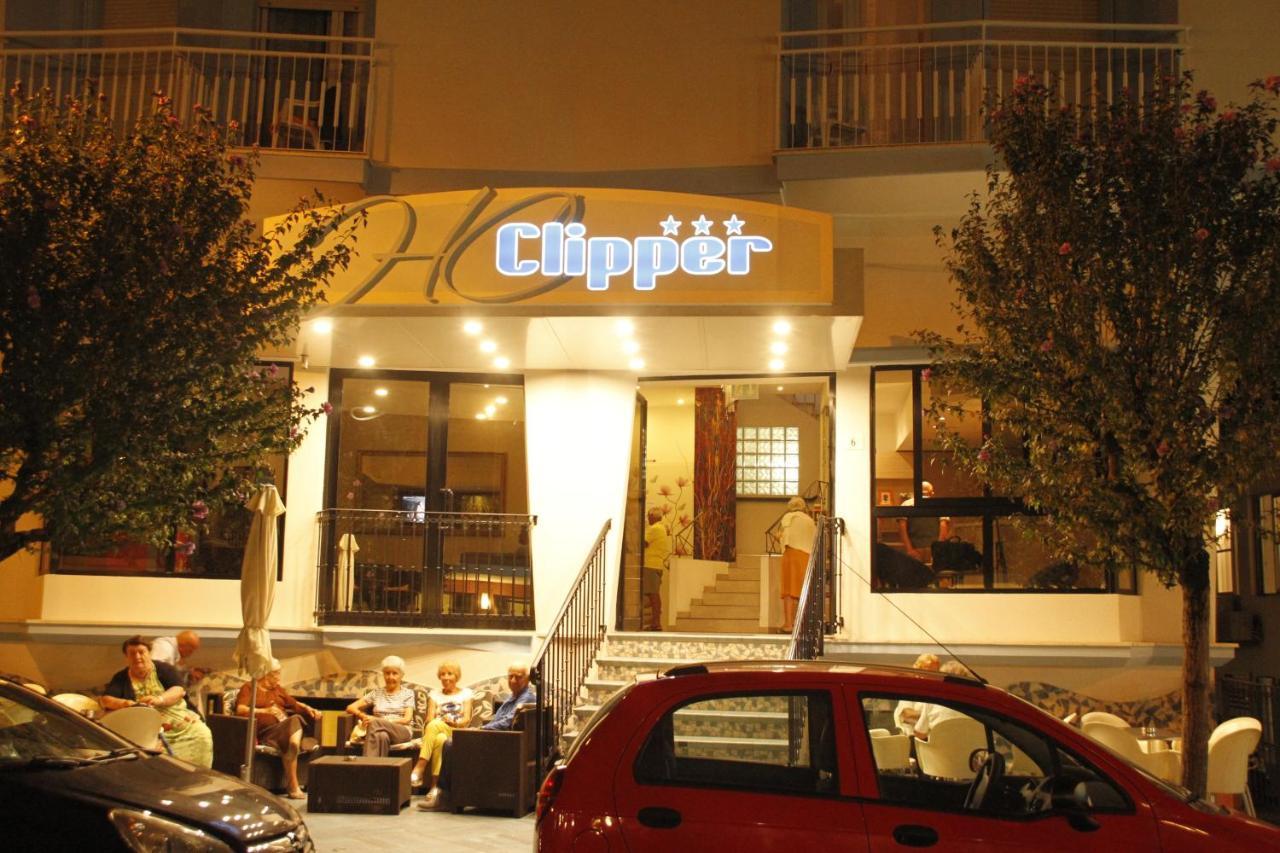Hotel Clipper Cattolica Extérieur photo